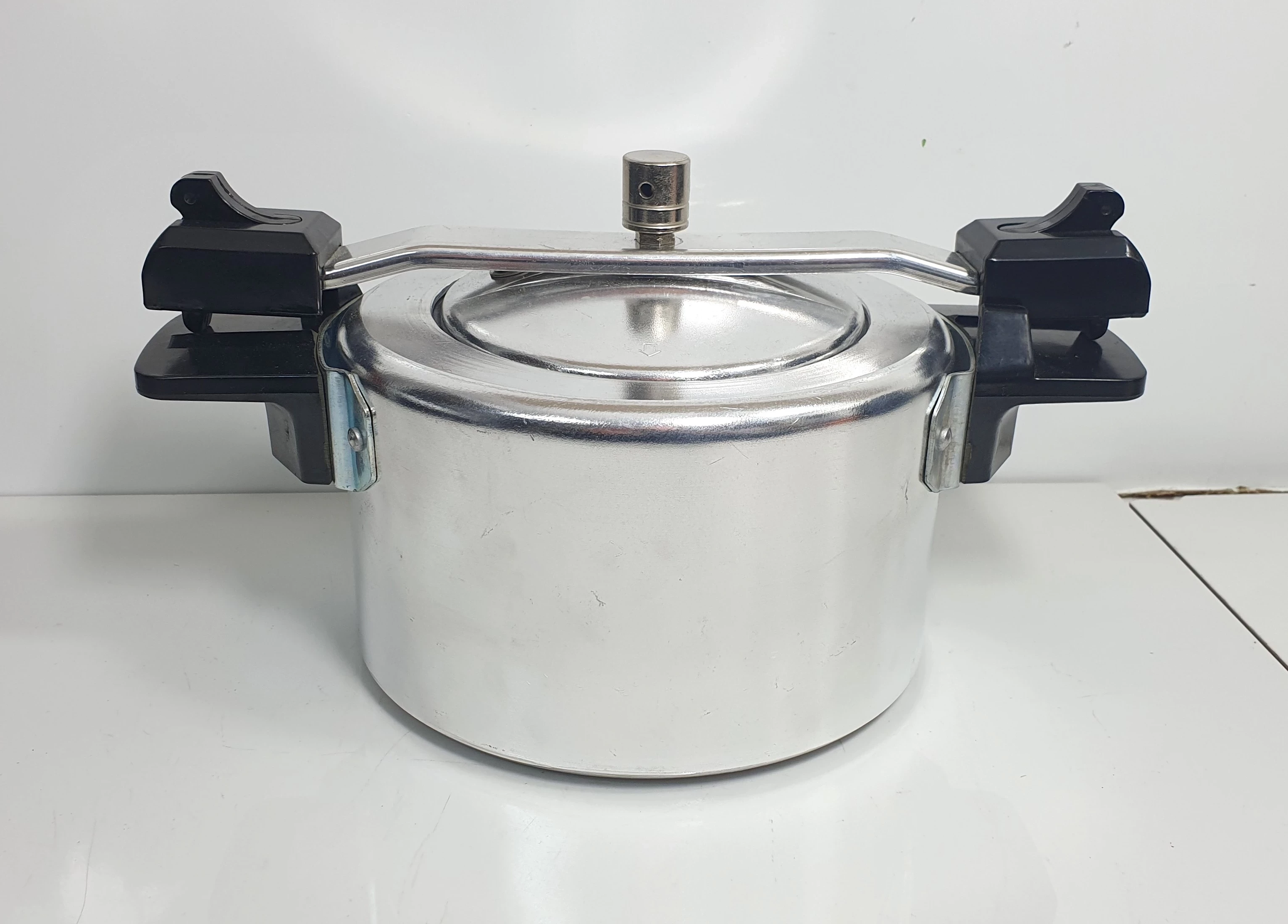 szybkowar-wegierski-kukta-4l-rybnicka-3-gliwice-g1