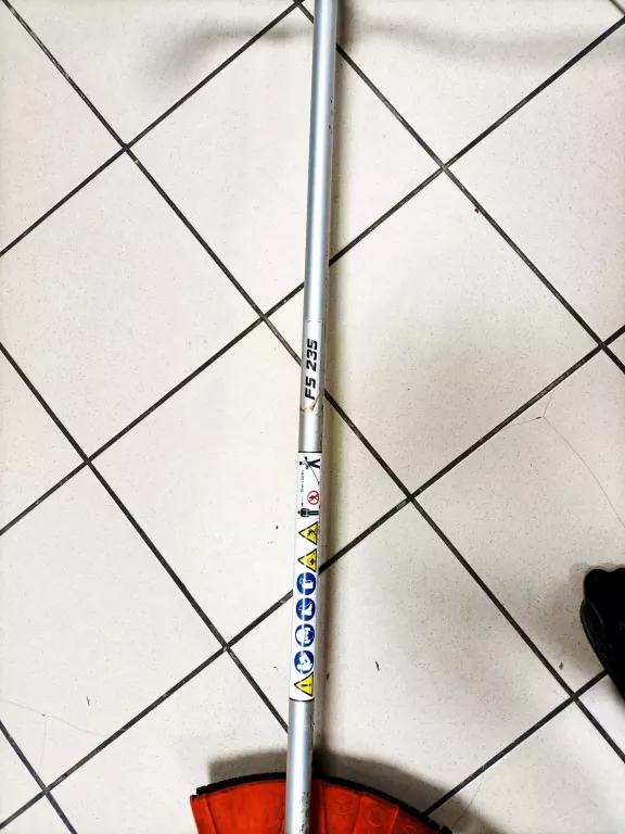 KOSA SPALINOWA STIHL FS 235