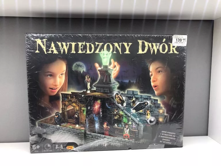 "NAWIEDZONY DWÓR EPEE" GRA TOWARZYSKA