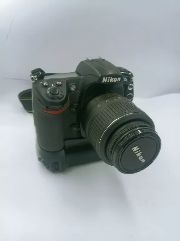 NIKON D300S + OBIEKTYW + GRIP + TORBA + KARTA