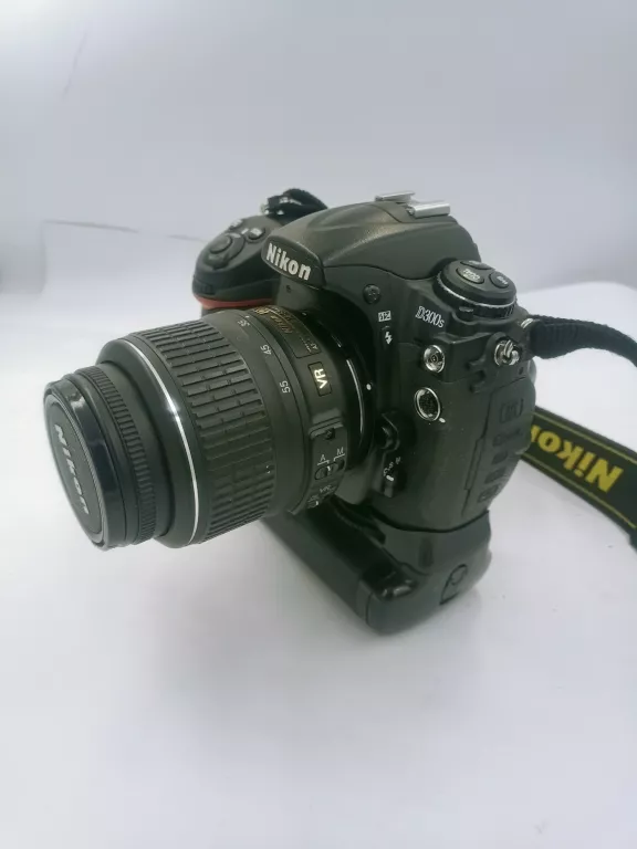 NIKON D300S + OBIEKTYW + GRIP + TORBA + KARTA