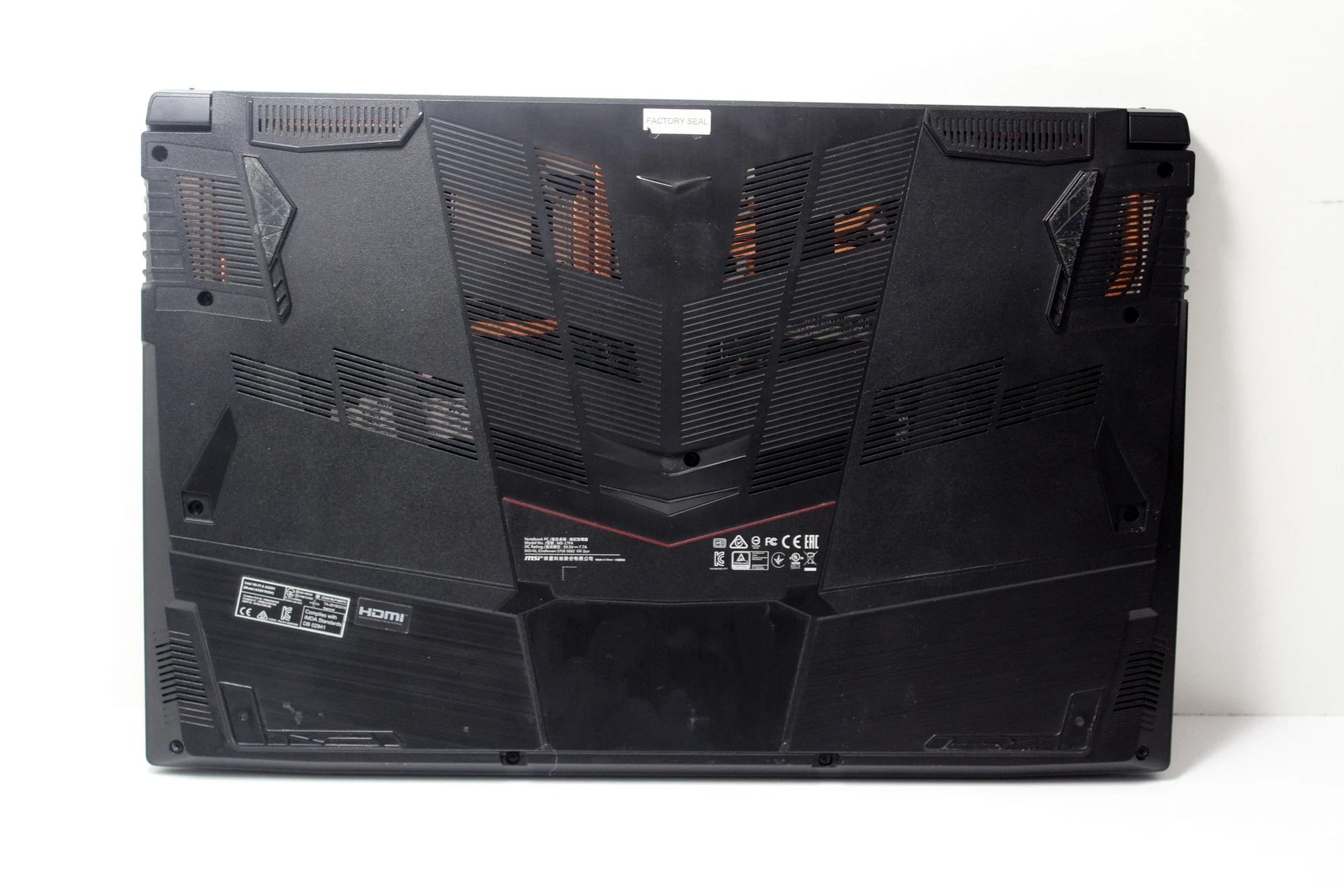 laptop-msi-gf75-i5-8512-ssd-gtx1650-pojemnosc-dysku-512