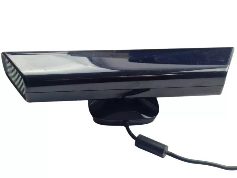 konsola-microsoft-xbox-360e-4gb-kinect-pad-dysk-wbudowana-pamiec-brak