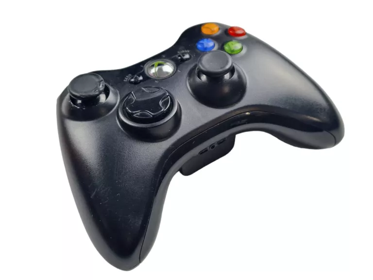 konsola-microsoft-xbox-360e-4gb-kinect-pad-marynarki-polskiej-32-ustka