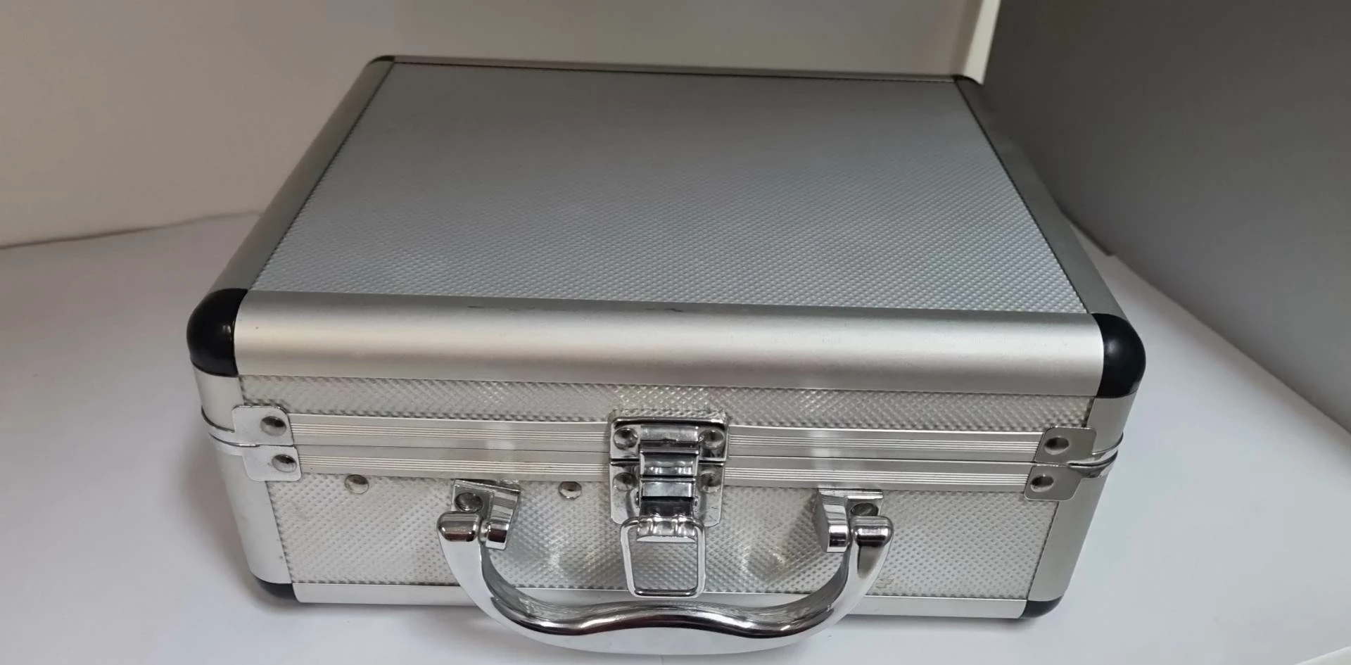 beauty-system-mikrodermabrazja-diamentowa-przenosna-stan-11323-2