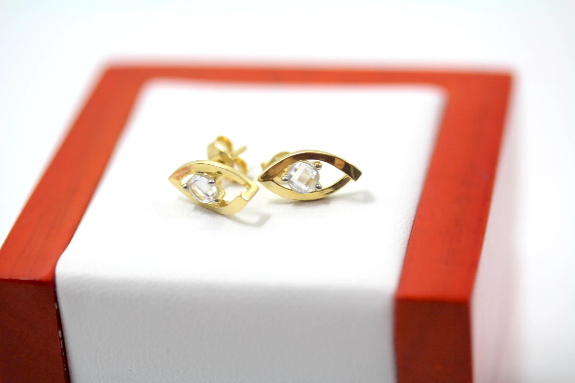 przepiekne-zlote-kolczyki-z-cyrkonia-p585-w160g-material-zloto