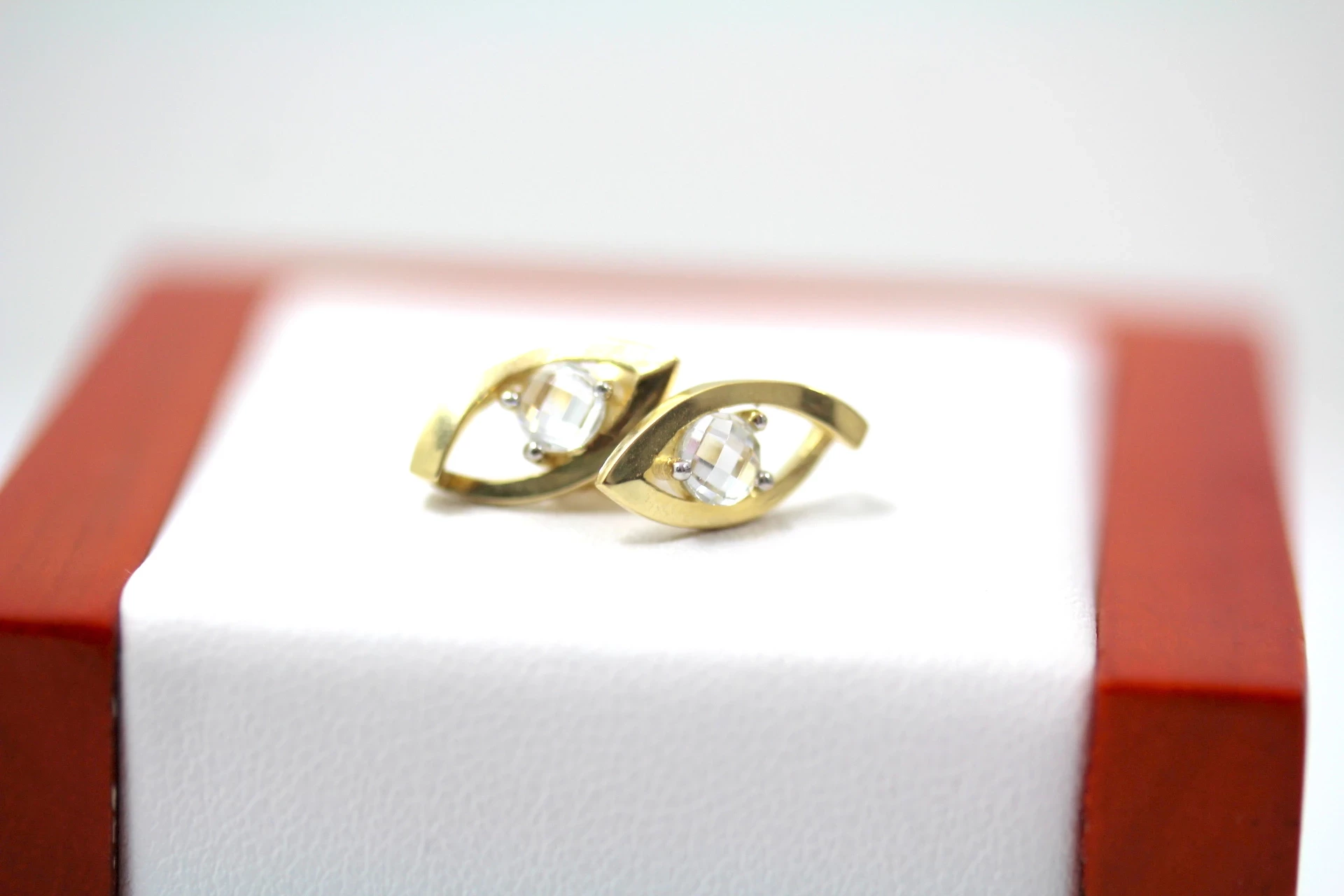 przepiekne-zlote-kolczyki-z-cyrkonia-p585-w160g-ean-gtin-5904237292731