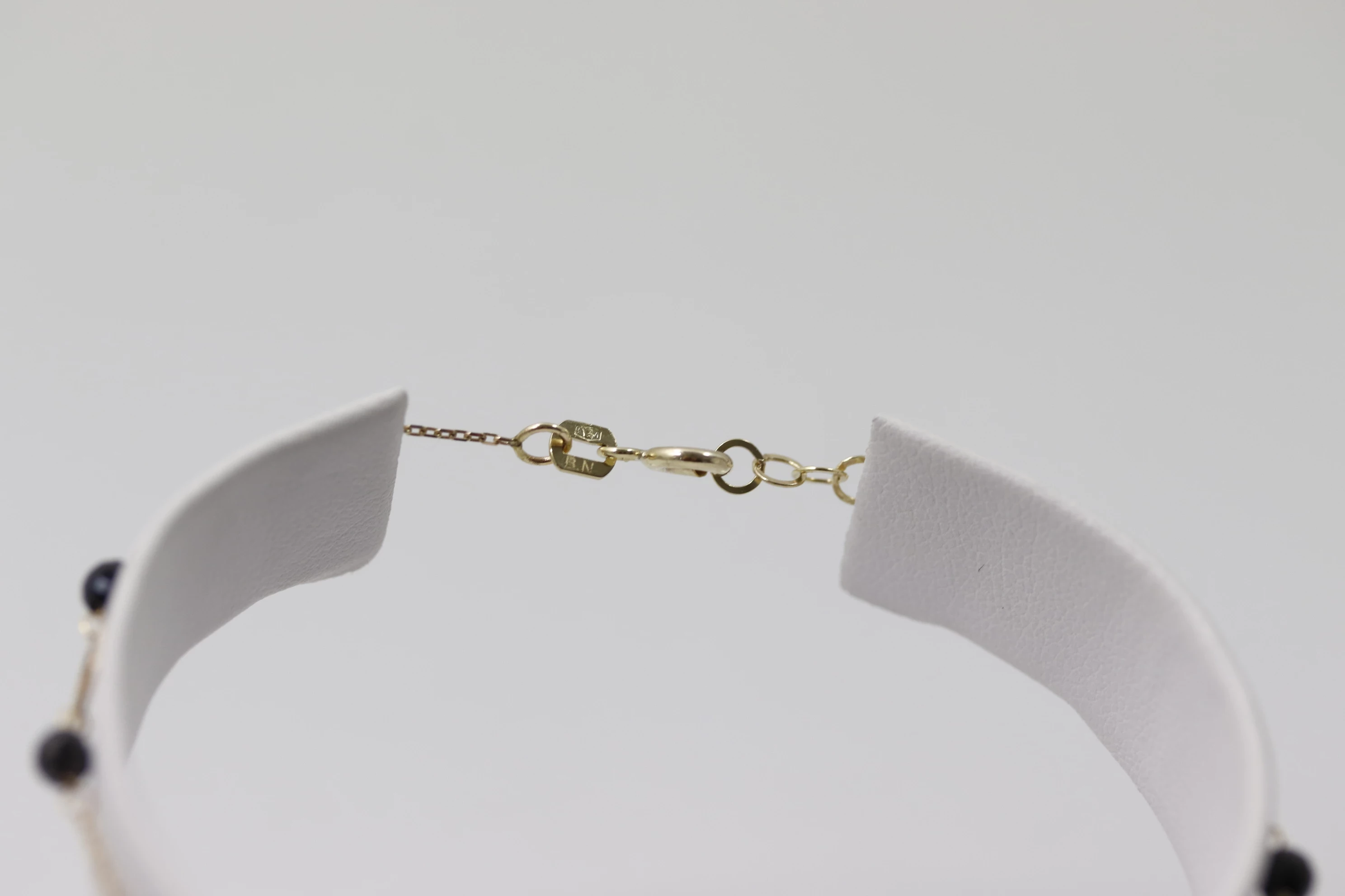 bransoletka-nowa-333-nieskonczonosc-czarne-kulki-material-15835-2