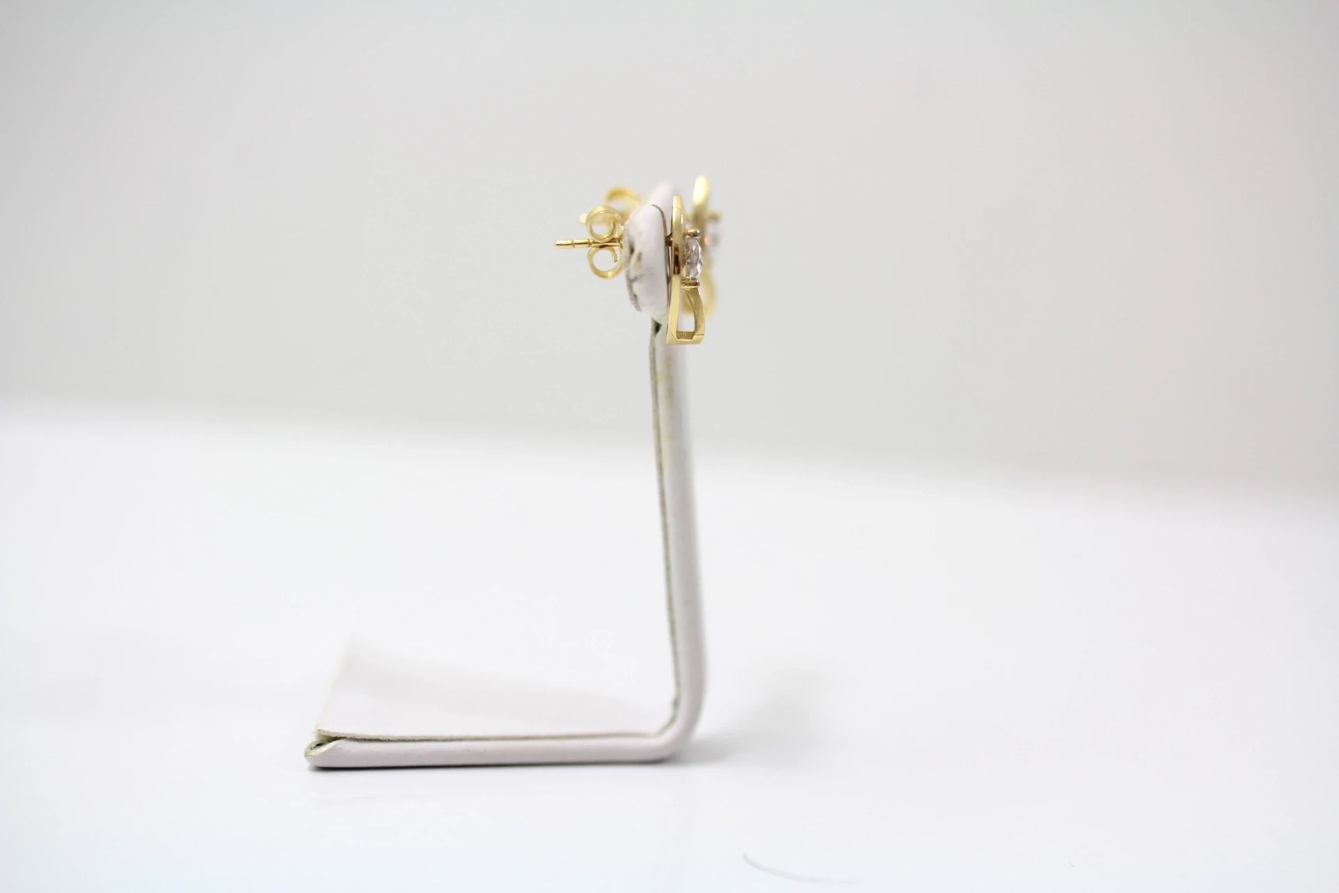 przepiekne-zlote-kolczyki-z-cyrkonia-p585-w160g-rodzaj-wyrob-jubilerski