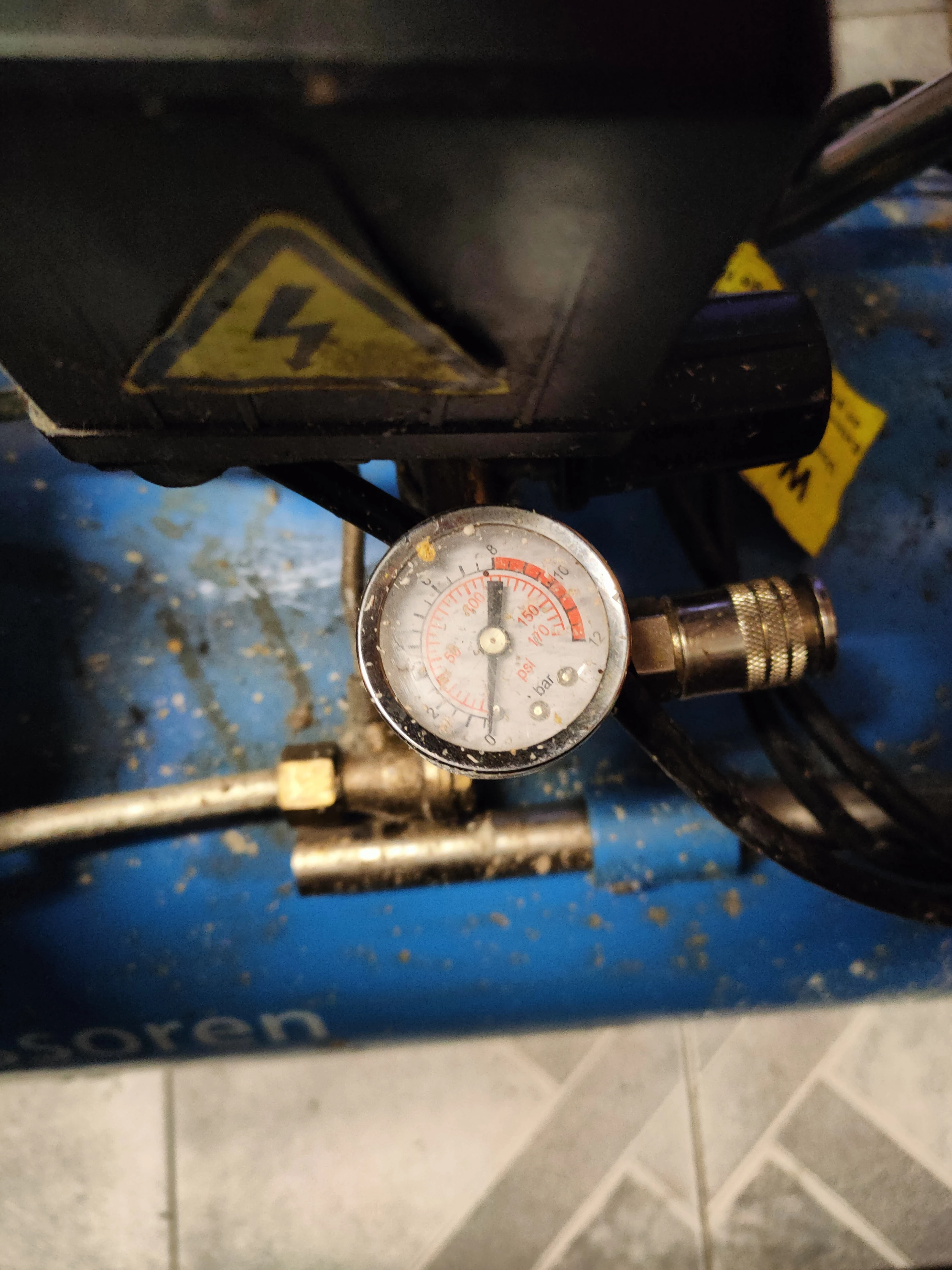 kompresor-airpress-hl-425-100-8ba3km-okazja-pojemnosc-zbiornika-100