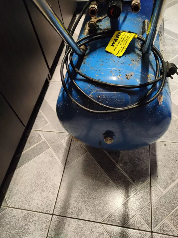 KOMPRESOR AIRPRESS HL 425-100 /8BA/3KM/ *OKAZJA*