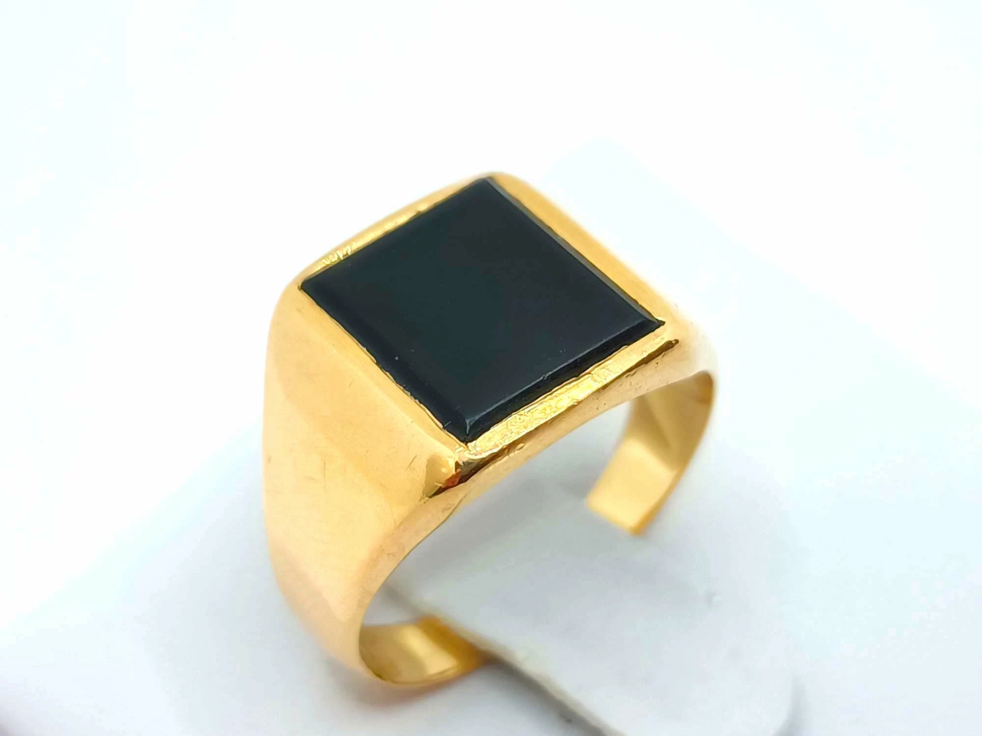 piekny-zloty-sygnet-750-18k-r20-779g-kolor-dominujacy-zloty