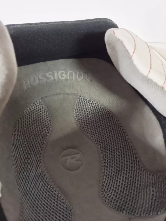 KASK NARCIARSKI DAMSKI ROSSIGNOL