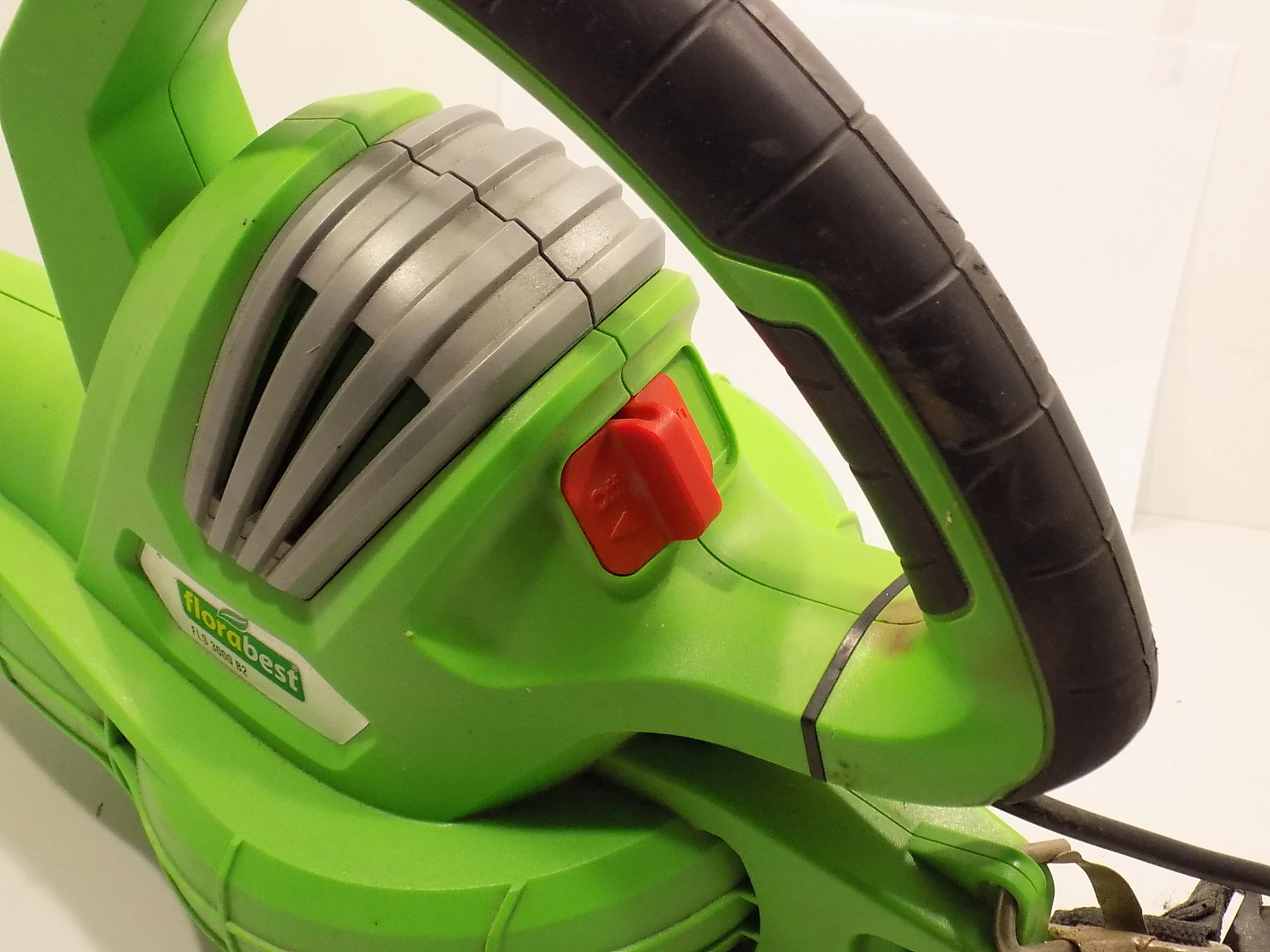 odkurzacz-do-lisci-florabest-fls-3000-b2-wydajnosc-14