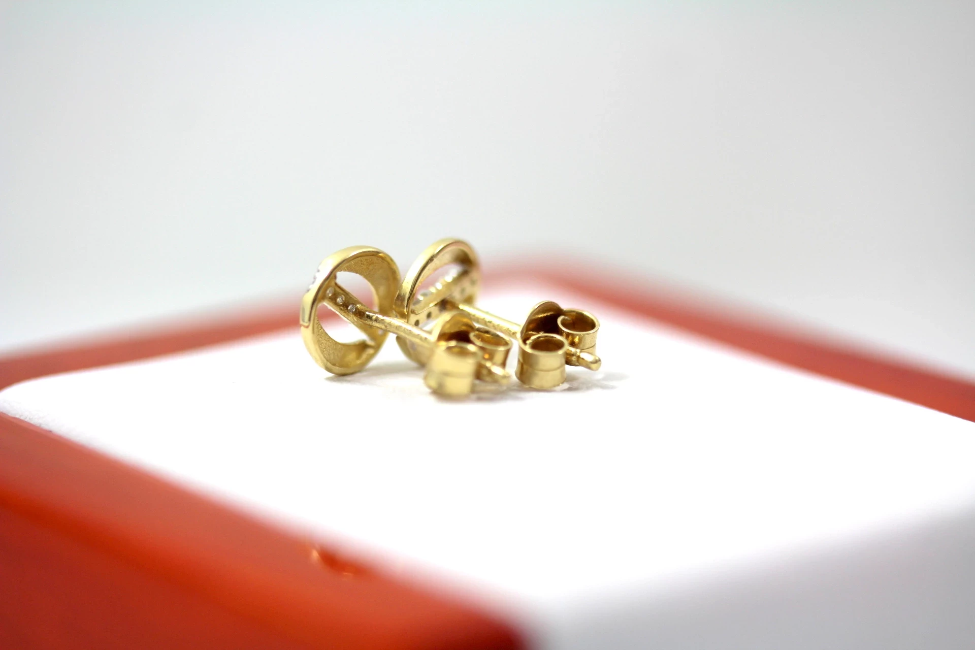 nowe-zlote-kolczyki-z-cyrkoniami-585-110gr-motyw-129129-1924399