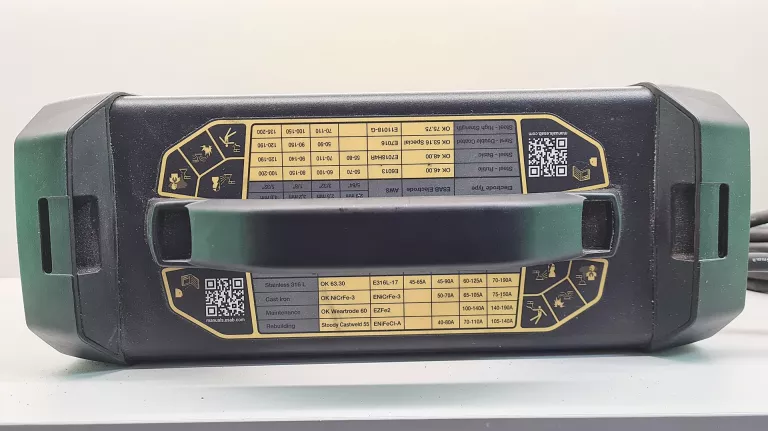 spawarka-inwertorowa-esab-rogue-es-150i-product-id-7fafa501-6c31-494a-9856-0fcc82e8dd84