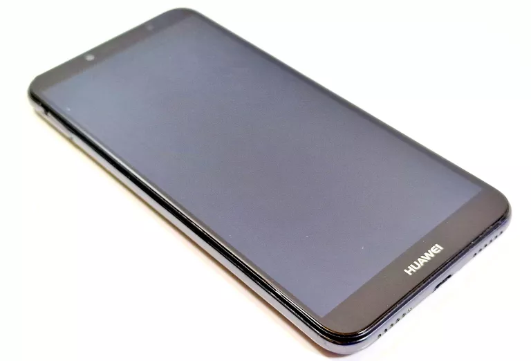 TELEFON HUAWEI Y6 2018 2/16GB