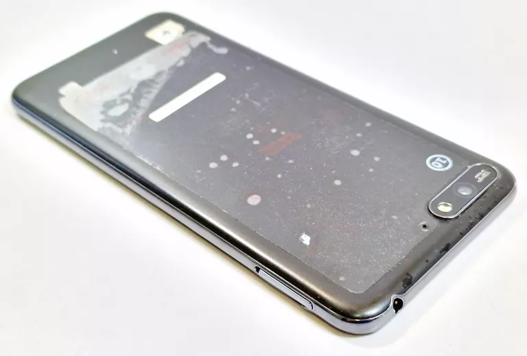 TELEFON HUAWEI Y6 2018 2/16GB