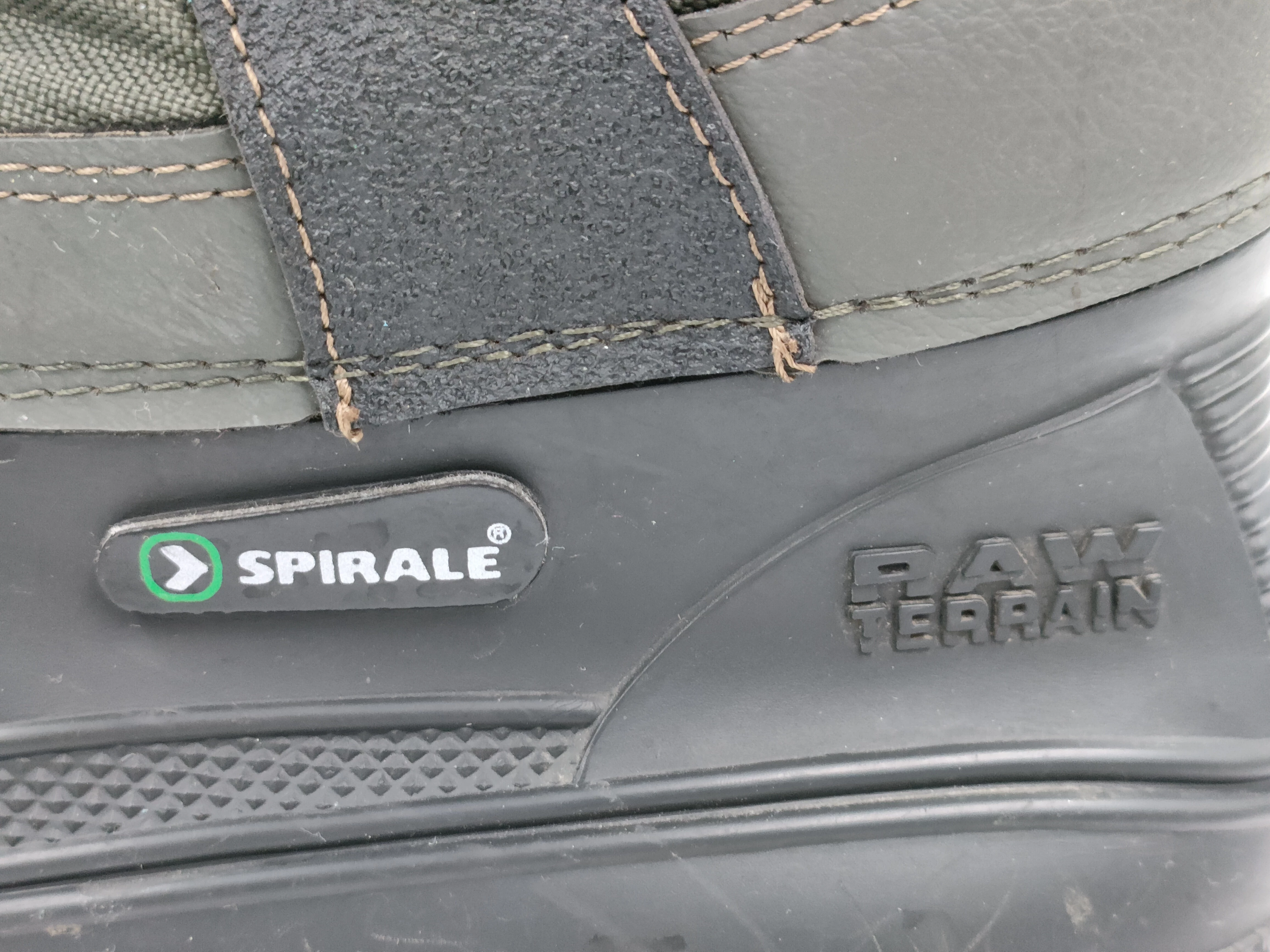 buty-robocze-spirale-raw-terrain-ocieplane-45-marka-inna