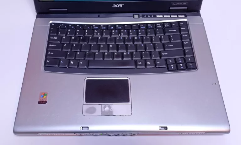LAPTOP ACER TRAVELMATE 2490