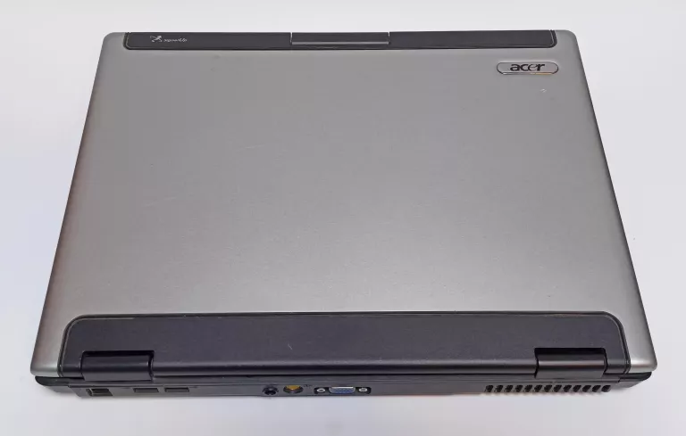 LAPTOP ACER TRAVELMATE 2490