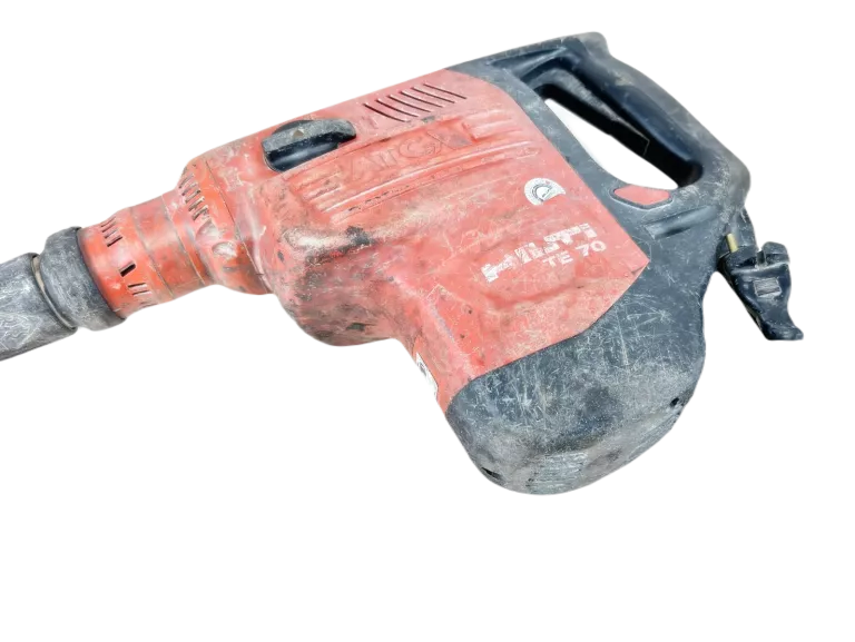profesjonalny-mlot-wyburzeniowy-hilti-te-70-atc-energia-udaru-115