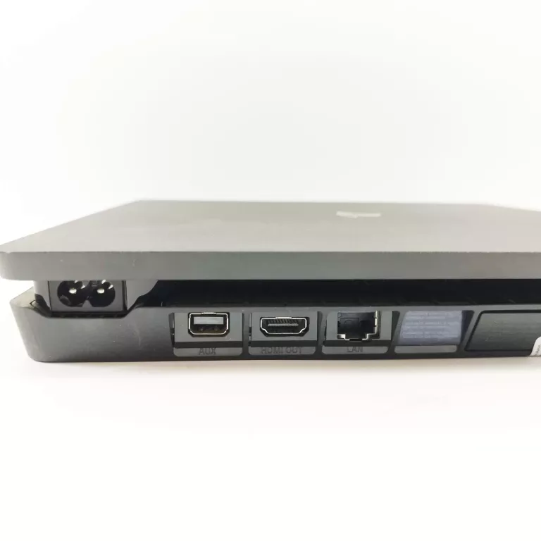 KONSOLA PS4 SLIM 1TB + PAD + GRA FALLOUT 4