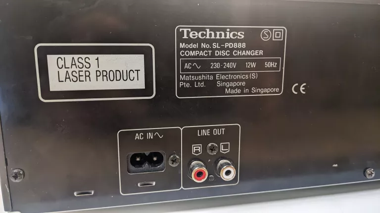 ODTWARZACZ / ZMIENIARKA 5 CD TECHNICS SL-PD888