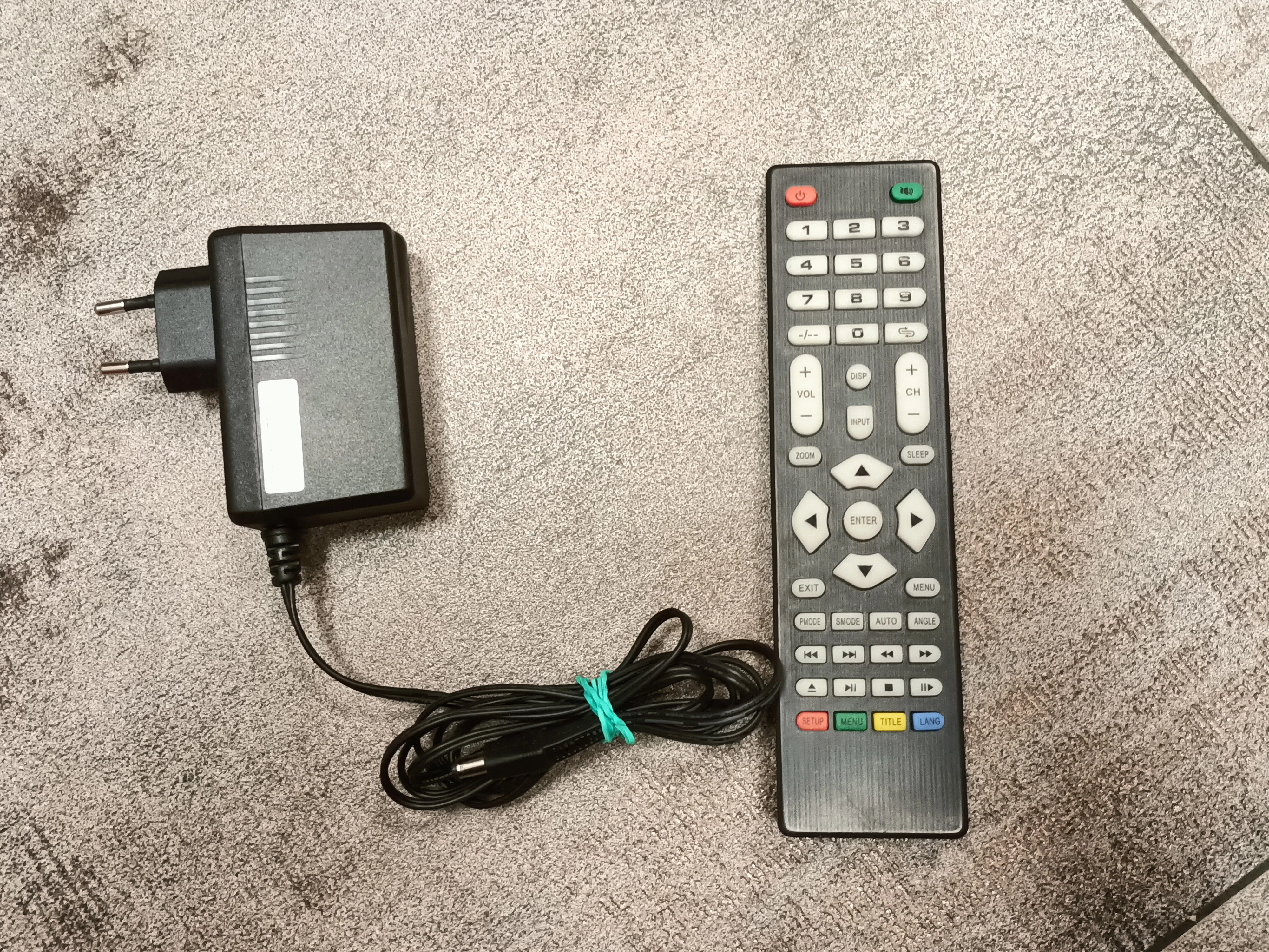 telewizor-19-led-loco-zt-w25a-stan-uzywany