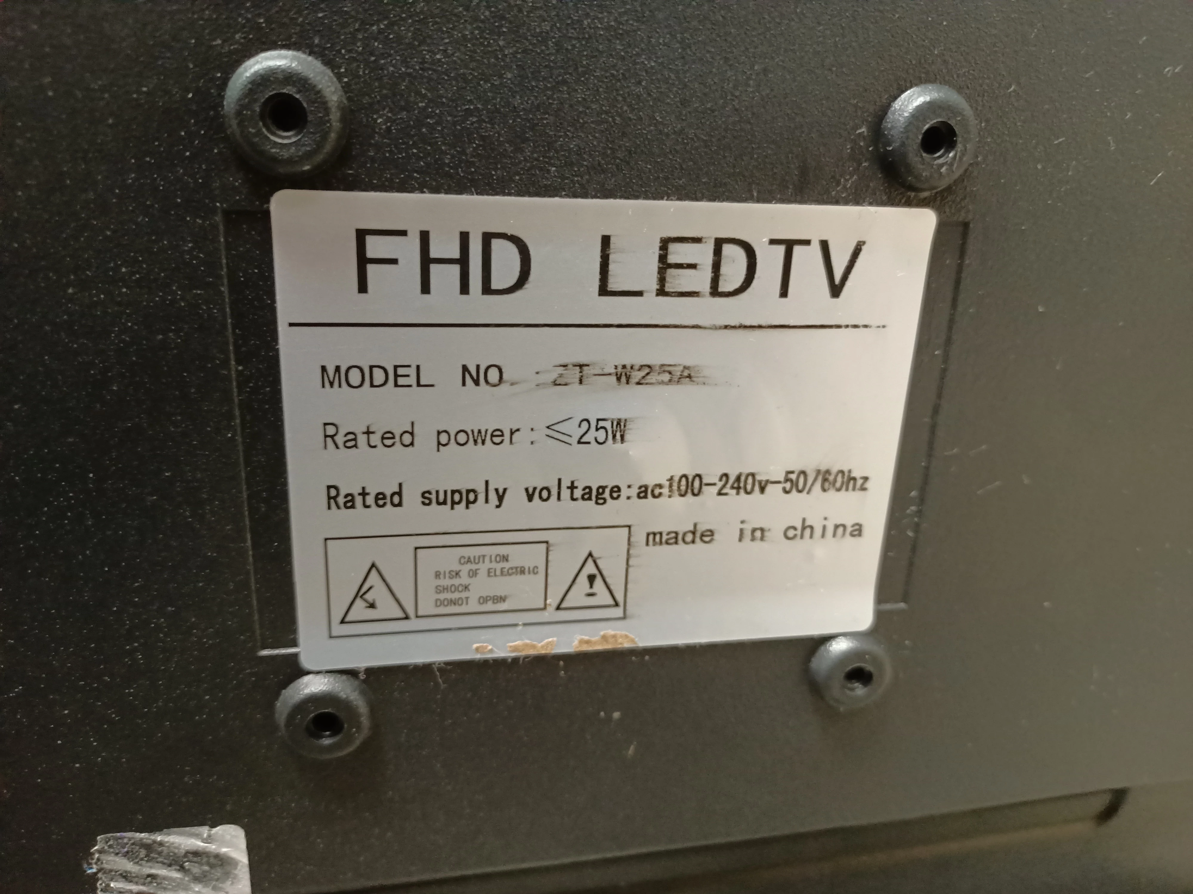 telewizor-19-led-loco-zt-w25a-przekatna-ekranu-cale-19