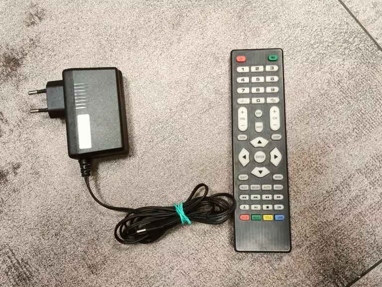 telewizor-19-led-loco-zt-w25a-stan-uzywany