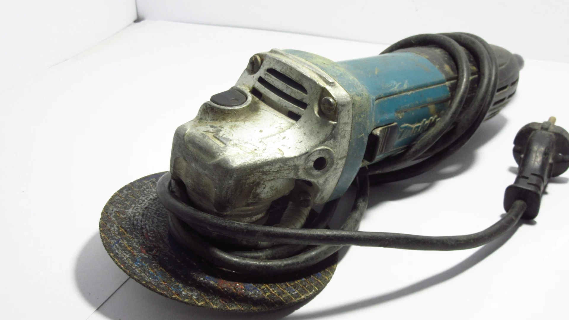 szlifierka-makita-pa6-gf30-at-okazja-stan-uzywany