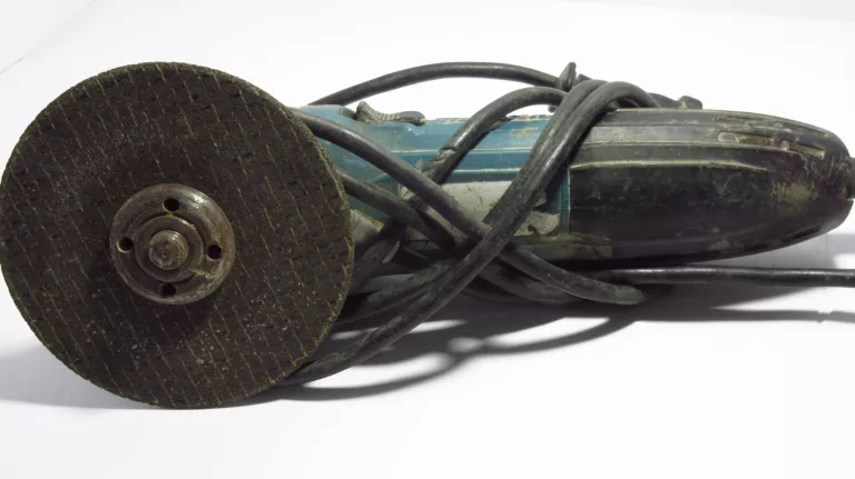 szlifierka-makita-pa6-gf30-at-okazja-rodzaj-zasilania-sieciowa