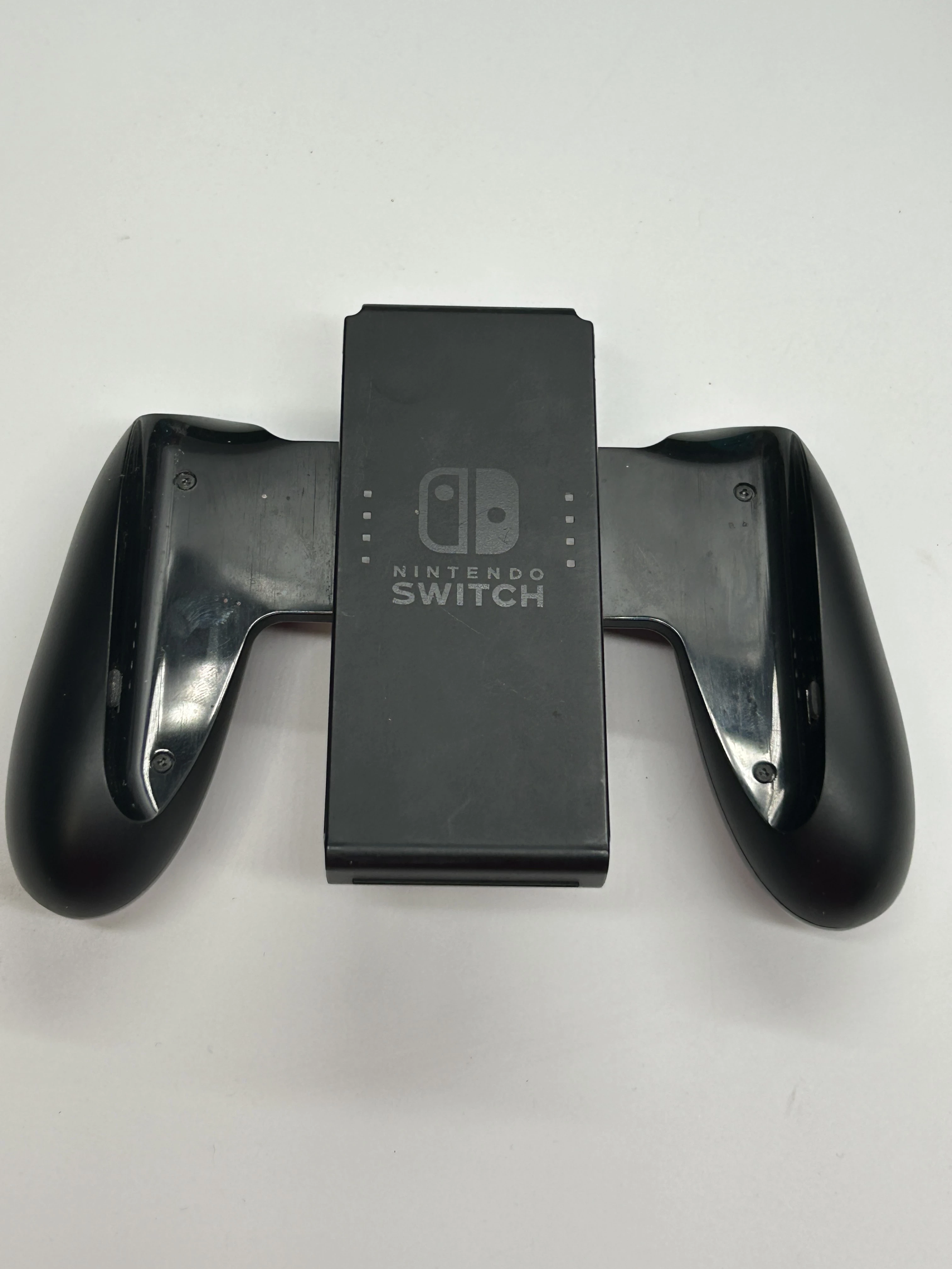 konsola-nintendo-switch-hac-002-zestaw-2-gry-pad-gry-w-zestawie-tak