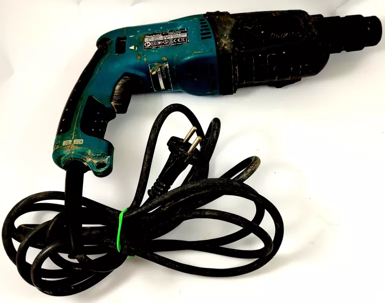 MŁOTOWIERTARKA MAKITA HR2470 SDS PLUS 780 W