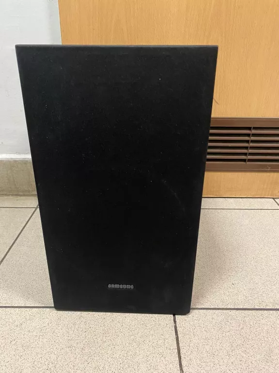 SOUNDBAR SAMSUNG HW T550 + PILOT/ GW:19/01/21