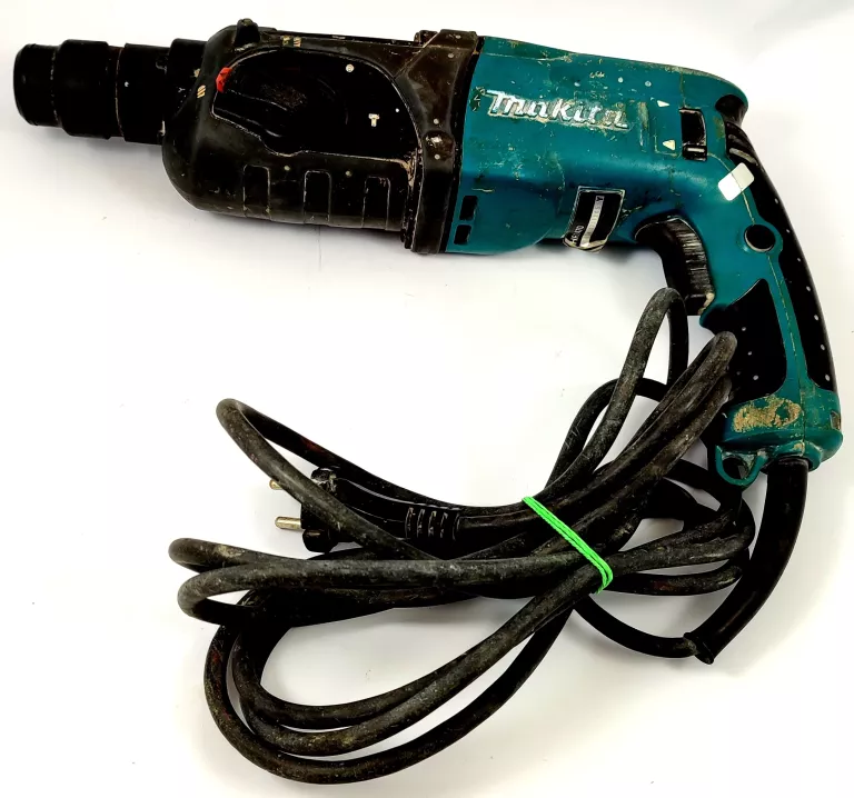 MŁOTOWIERTARKA MAKITA HR2470 SDS PLUS 780 W