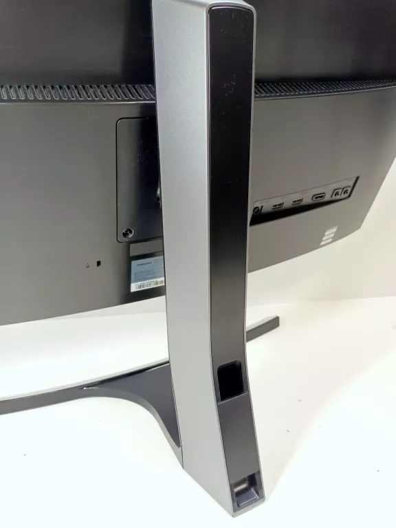 monitor-samsung-29cali-s29e790c-zakrzywiony-marka-samsung