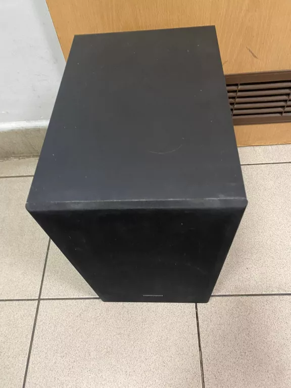 SOUNDBAR SAMSUNG HW T550 + PILOT/ GW:19/01/21