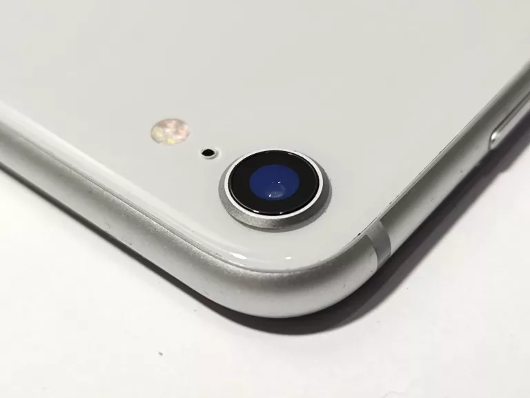 iphone-8-typ-smartfon