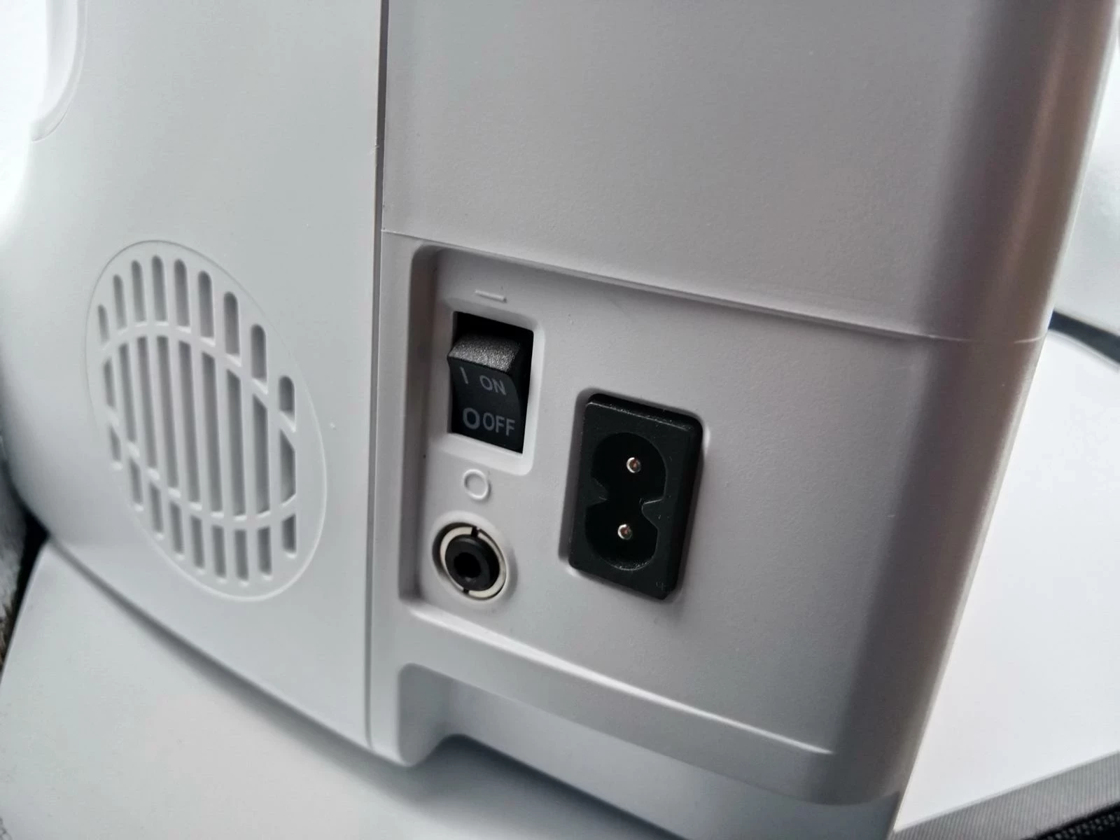 maszyna-do-szycia-minerva-decor-professiona-fv-product-id-fcb82b5e-9188-409f-8e13-bba6fa594c92