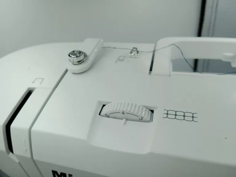 maszyna-do-szycia-minerva-decor-professiona-fv-kod-producenta-00005767