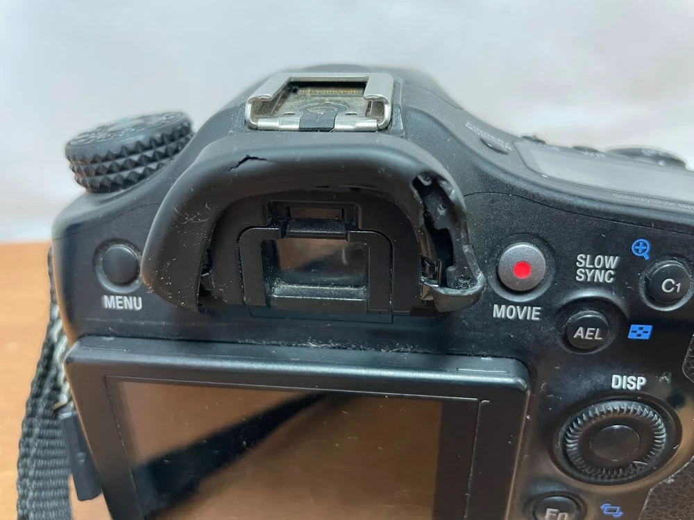 aparat-sony-alpha-68-ilca-68-obiektyw-opis-kod-producenta-ilca68kcec