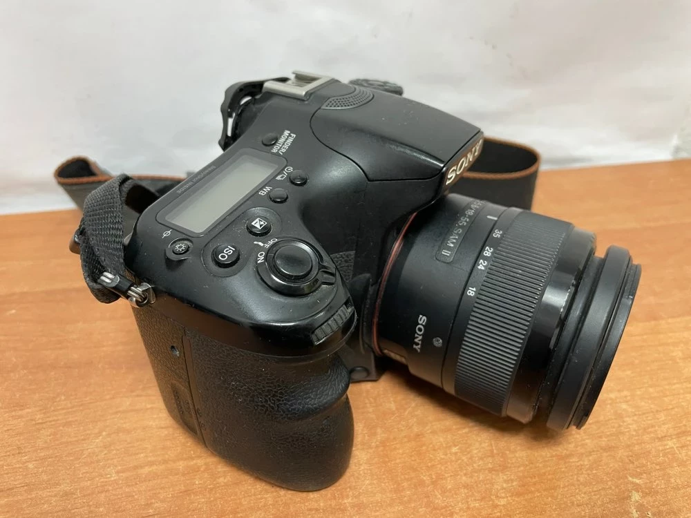 aparat-sony-alpha-68-ilca-68-obiektyw-opis-model-alpha-slt-a68