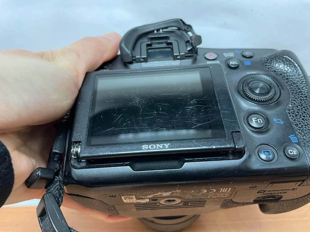 aparat-sony-alpha-68-ilca-68-obiektyw-opis-jakosc-video-4k