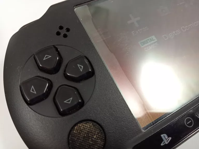 KONSOLA PSP E1004 + GRY - JĘZYK ANGIELSKI