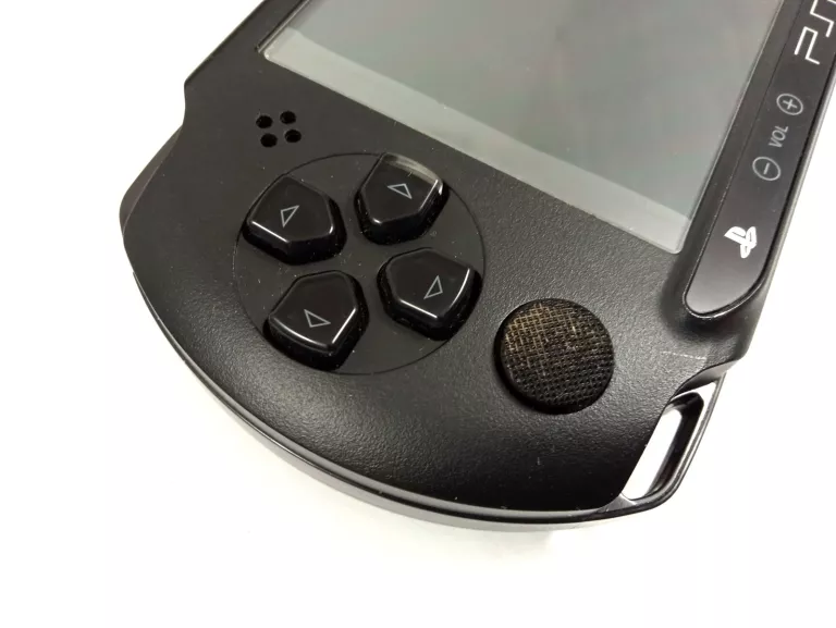 KONSOLA PSP E1004 + GRY - JĘZYK ANGIELSKI