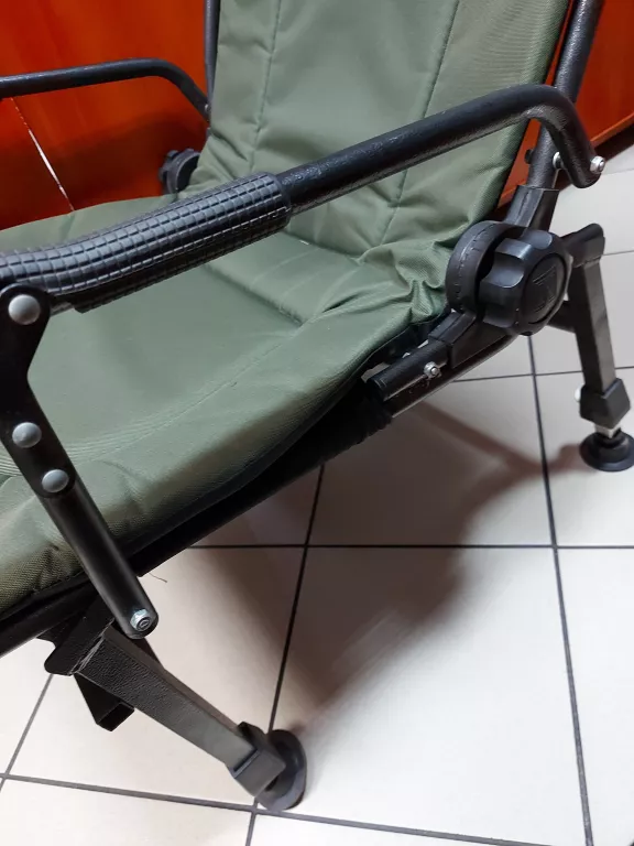 FOTEL KARPIOWY F5R ELEKTROSTATYK