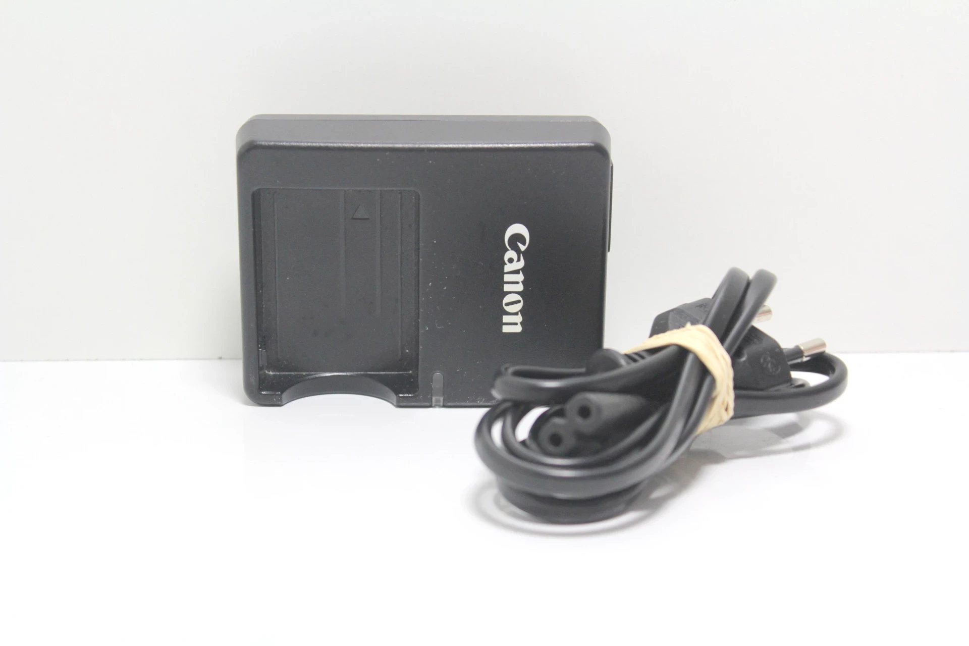 aparat-canon-eos-500d-komplet-ean-gtin-8714574550930