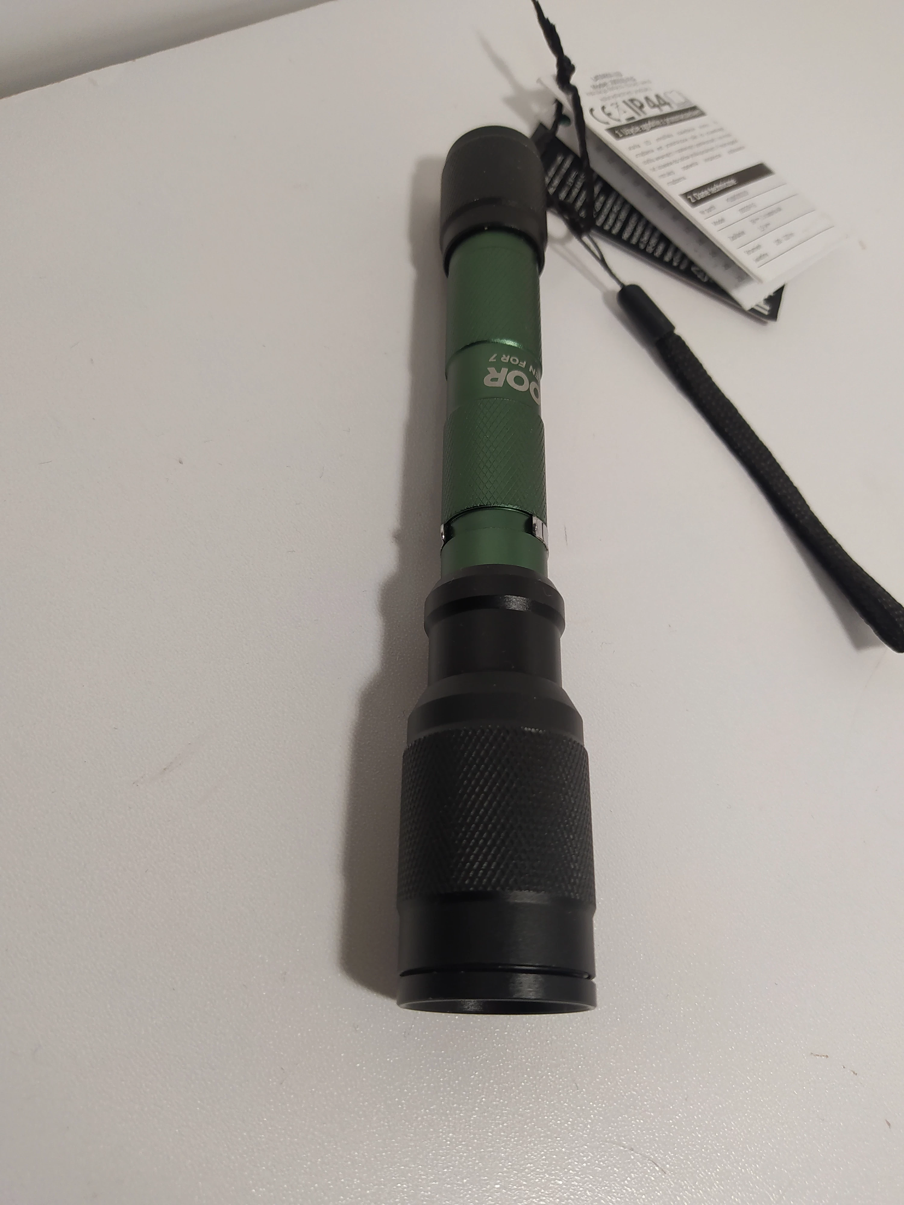 latarka-led-ip44-seven-for-7-stan-uzywany